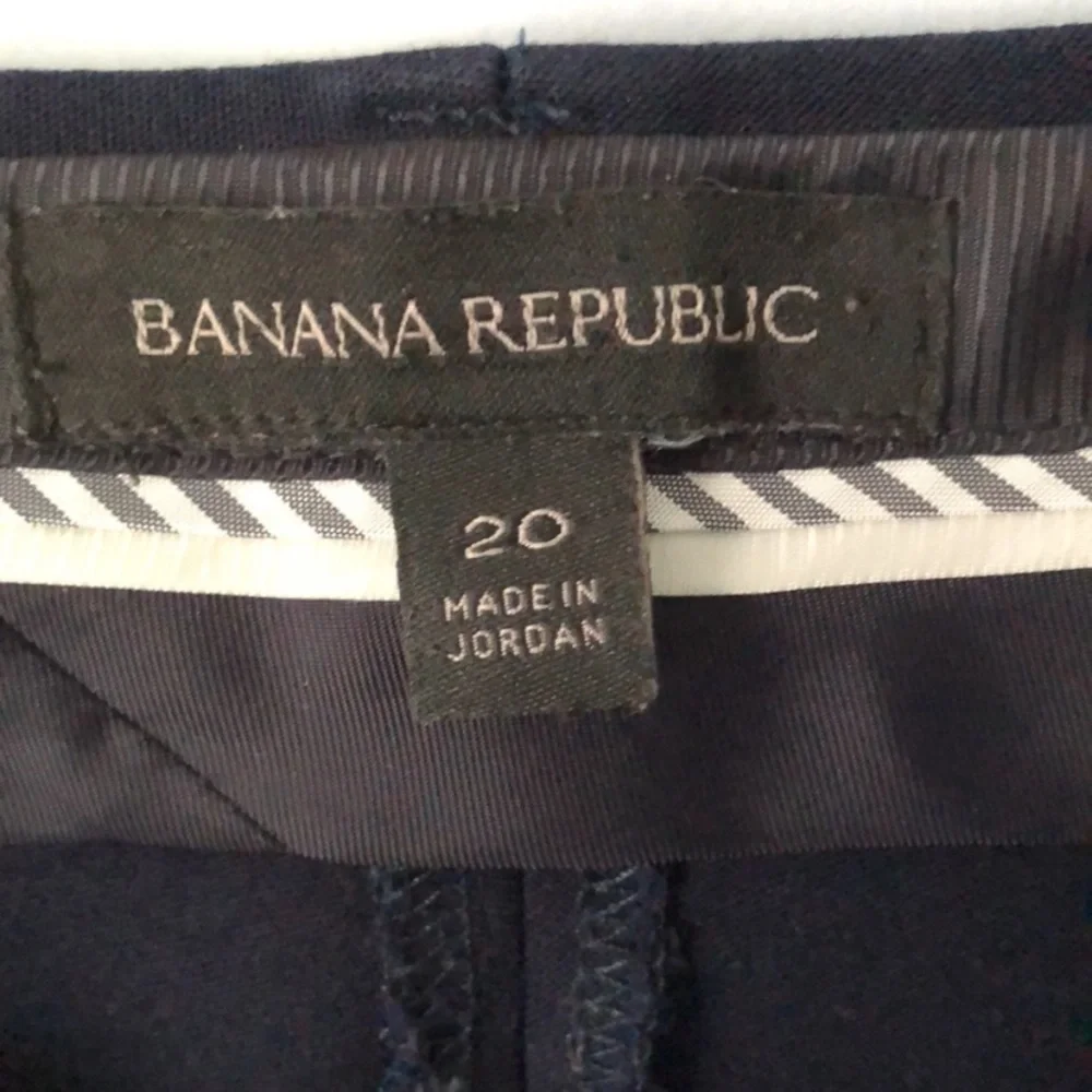 Banana Republic Avery Navy Pants - Picture 4 of 8